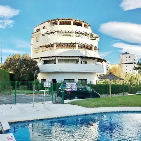 Vip Puerto De 埃斯特波纳